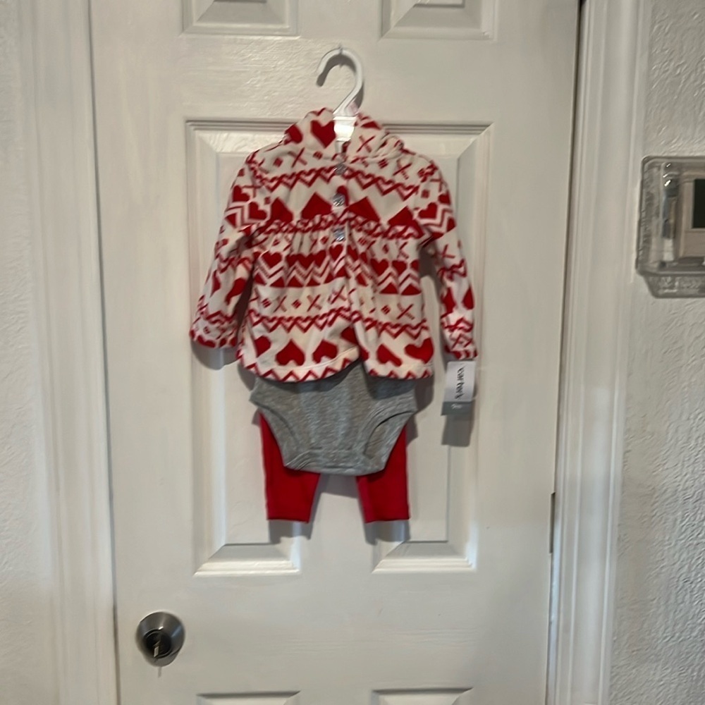 Carters nine month 3 piece outfit